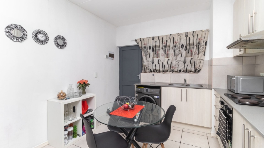 2 Bedroom Property for Sale in Parklands Western Cape